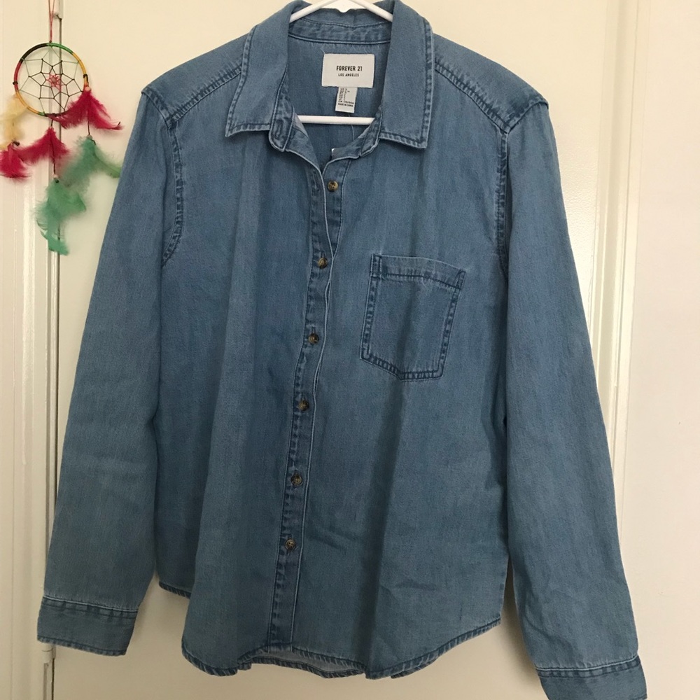 💜 Forever 21 denim button long sleeve 💜